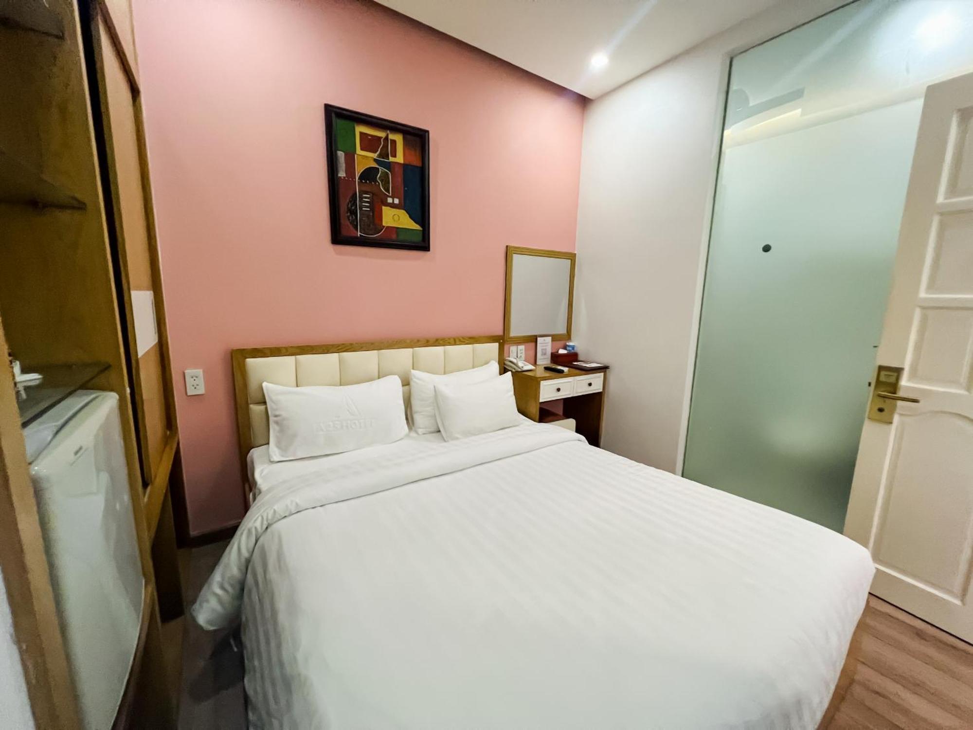 A25 Hotel - 75 Le Thi Hong Gam Ho Şi Min Exterior foto