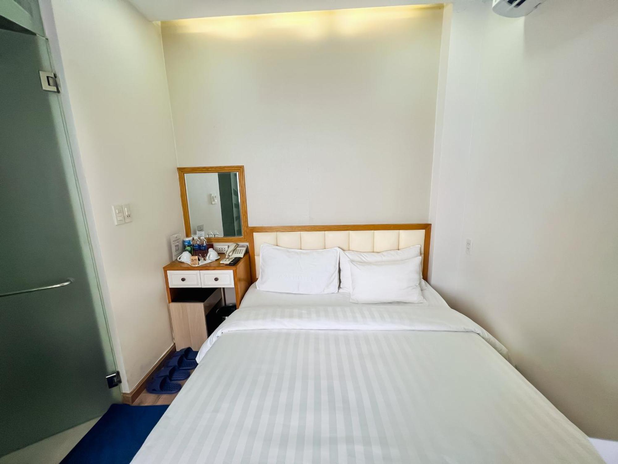 A25 Hotel - 75 Le Thi Hong Gam Ho Şi Min Exterior foto